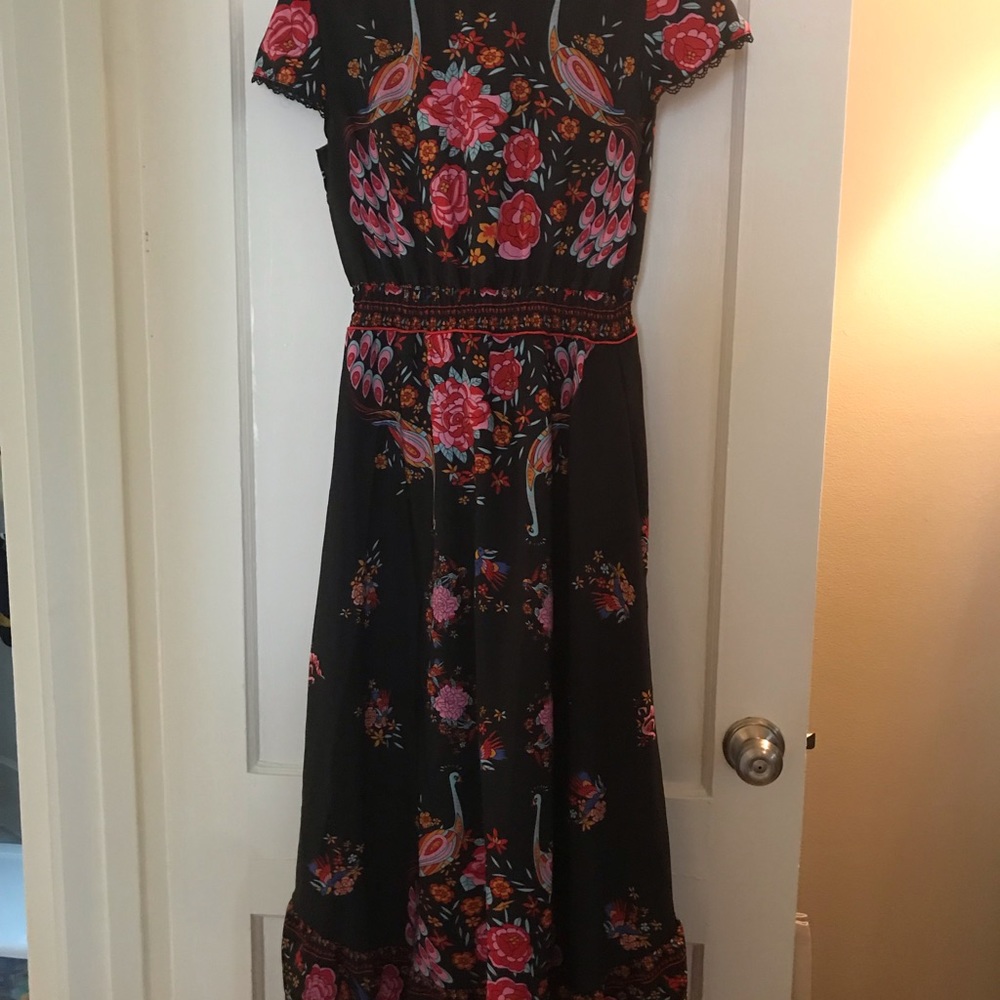 Dress - Picture 4 of 4